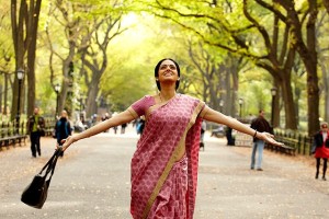 6月から一般公開される「マダム・イン・ニューヨーク」(C)Eros International Ltd）。インドの女性の美しさと魅力を教えてくれる映画だ。